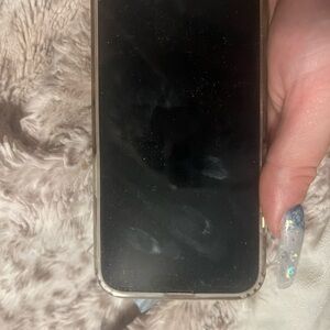 Apple 13 silver Smartphone with Transparent Case